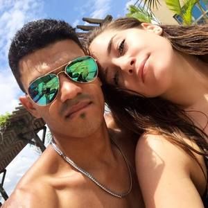 Meet your Posher, Amelia